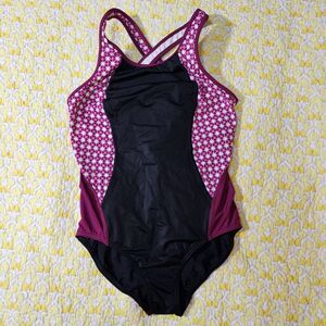 LANDS' END Women's Swimsuit Size 6 One Piece Black Fuchsia Floral Slimming